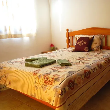 Hotel apartamentowy Georgia Pafos