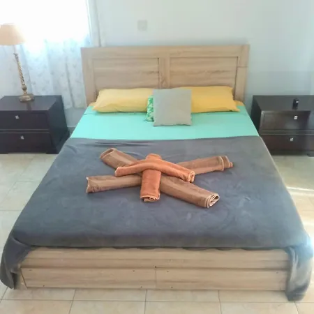 Aparthotel Georgia Paphos