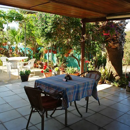 Georgia Aparthotel Paphos